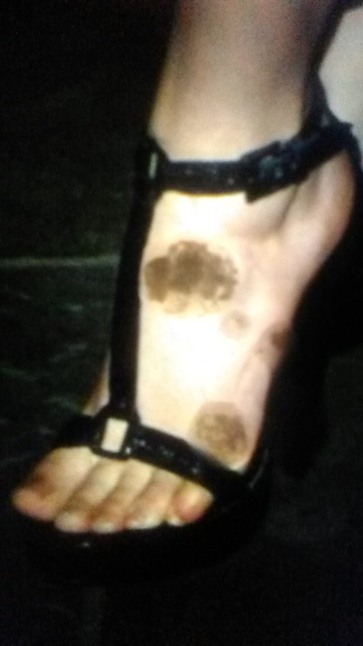 McZoZ2Gq Emma Watson Cum Tributes 02.jpg